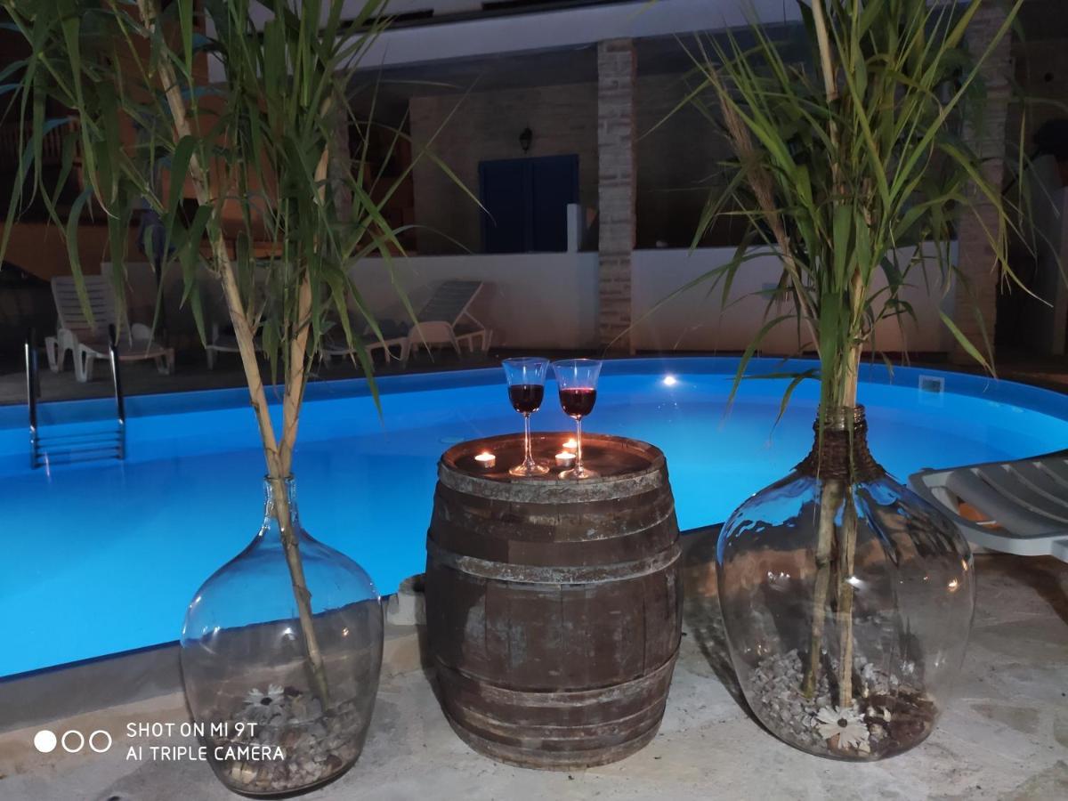 Vila Sentio Mare-Apartments Livaic Zeljko Pirovac Dış mekan fotoğraf